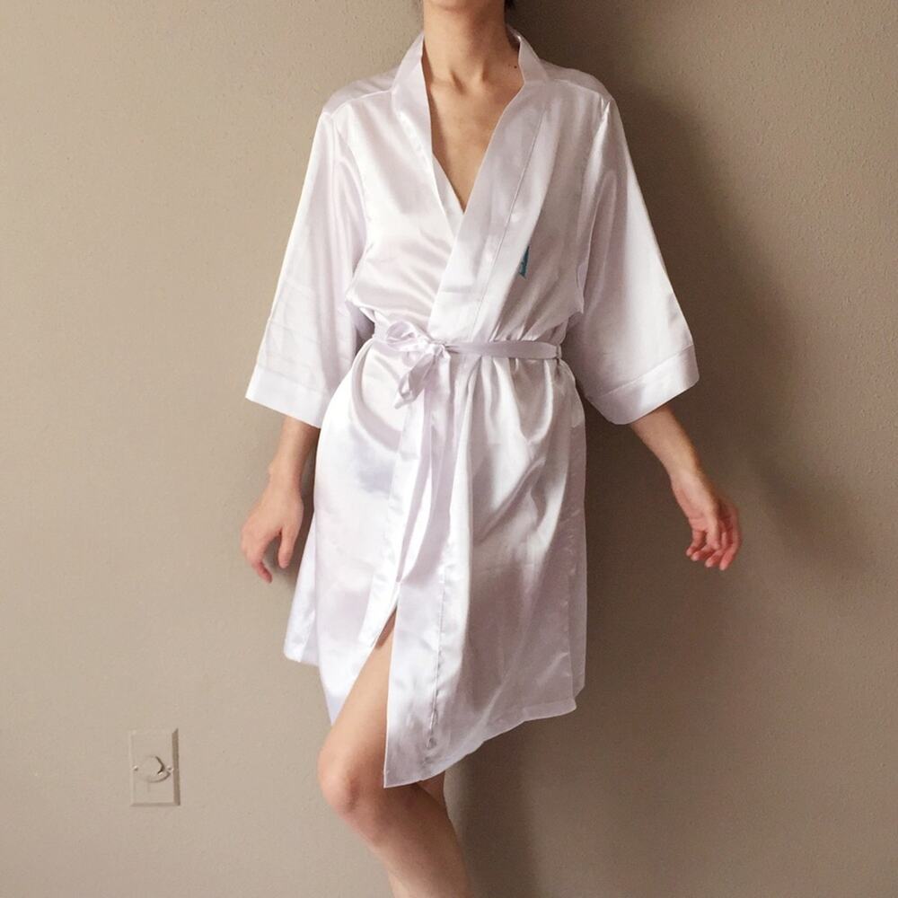 White satin robe with embroidered A.-DA4